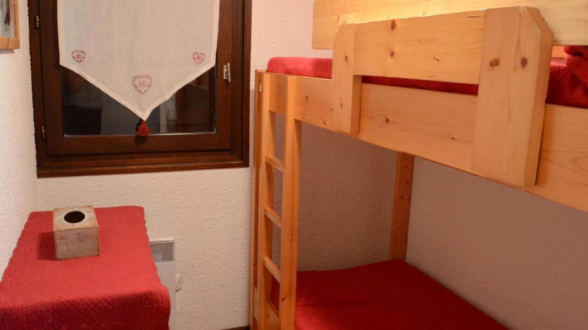 Chatel - 2 Pieces, 5 Pers, Balcon, Parking, Proche Remontees, Expose Sud/Ouest - Fr-1-676-83 0*,